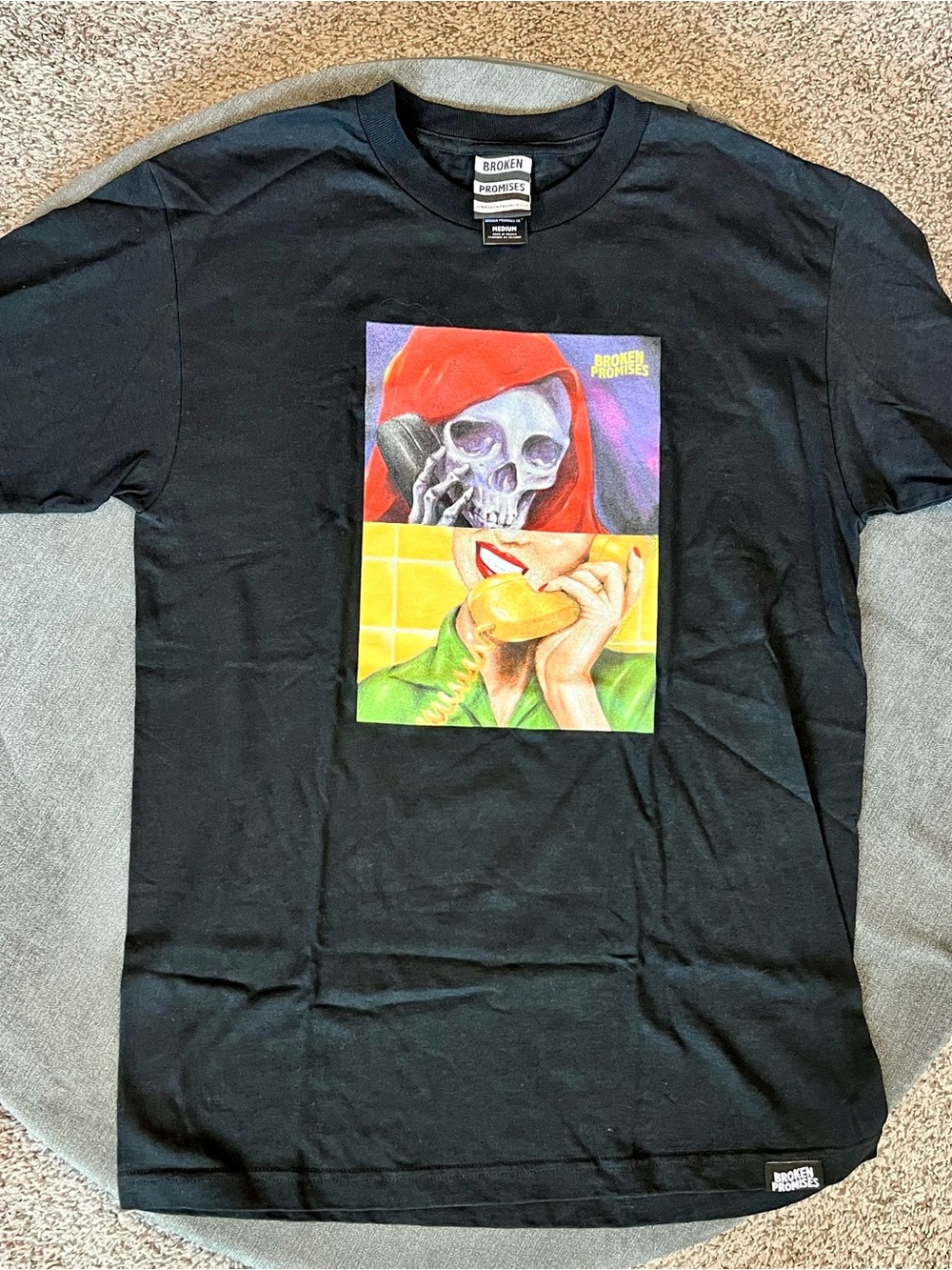 Broken Promises T-Shirt Size Medium Delete My Number Skeleton Grim Reaper Phone - Picture 2 of 5